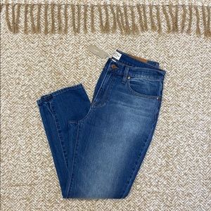 J Crew Slim Boyfriend Jean Frontier Wash sz 29 NWT